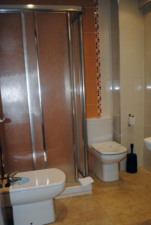 Hostal La Cortijana ログローニョ エクステリア 写真