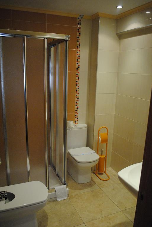 Hostal La Cortijana ログローニョ 部屋 写真